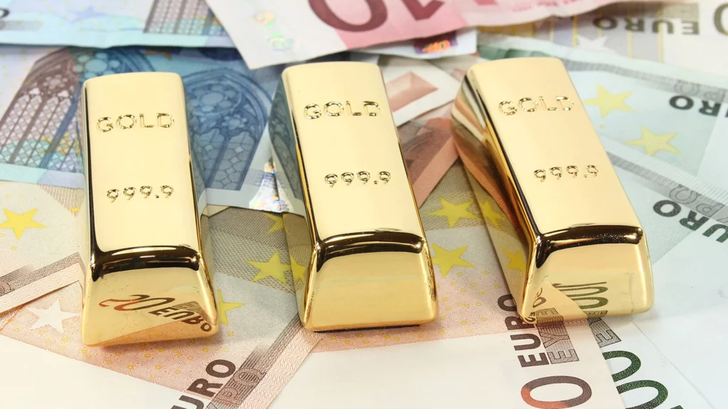 Standard Chartered Analisti Altın Fiyatları İçin Beklentilerini Paylaştı